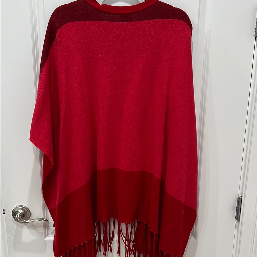 Chic Red Fringe Cardigan - Picture 4 of 4